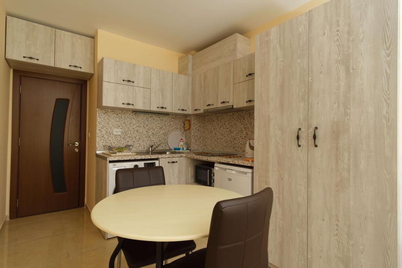 Raija Apartments - Studio 4 Pomorie Extérieur photo